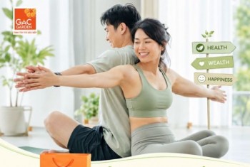 Sống khỏe tuổi 40+: Dinh dưỡng tự nhiên từ quả Gấc đồng hành với bạn
